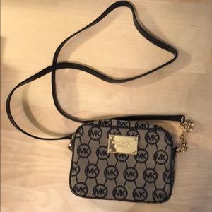 Michael Kors Crossbody Bag